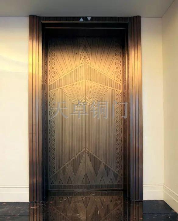 玻璃銅門(mén)