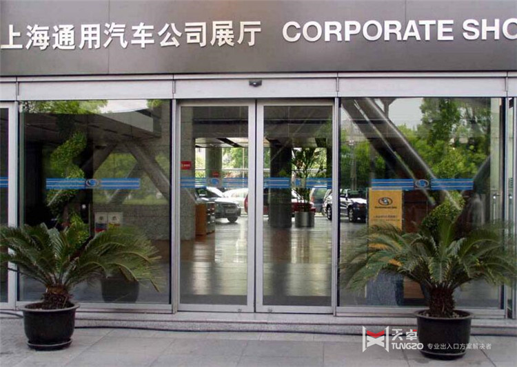 電動玻璃感應(yīng)門優(yōu)點(diǎn)，為什么要使用自動平移門