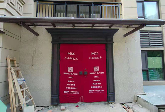 西安碧桂園鳳凰城別墅門，鑄鋁門